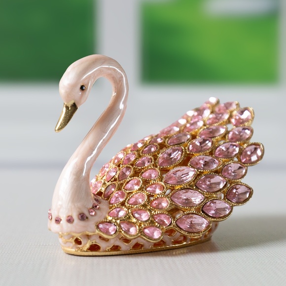 Pink Swan Tchotchke Trinket Box - NIB - Picture 1 of 10
